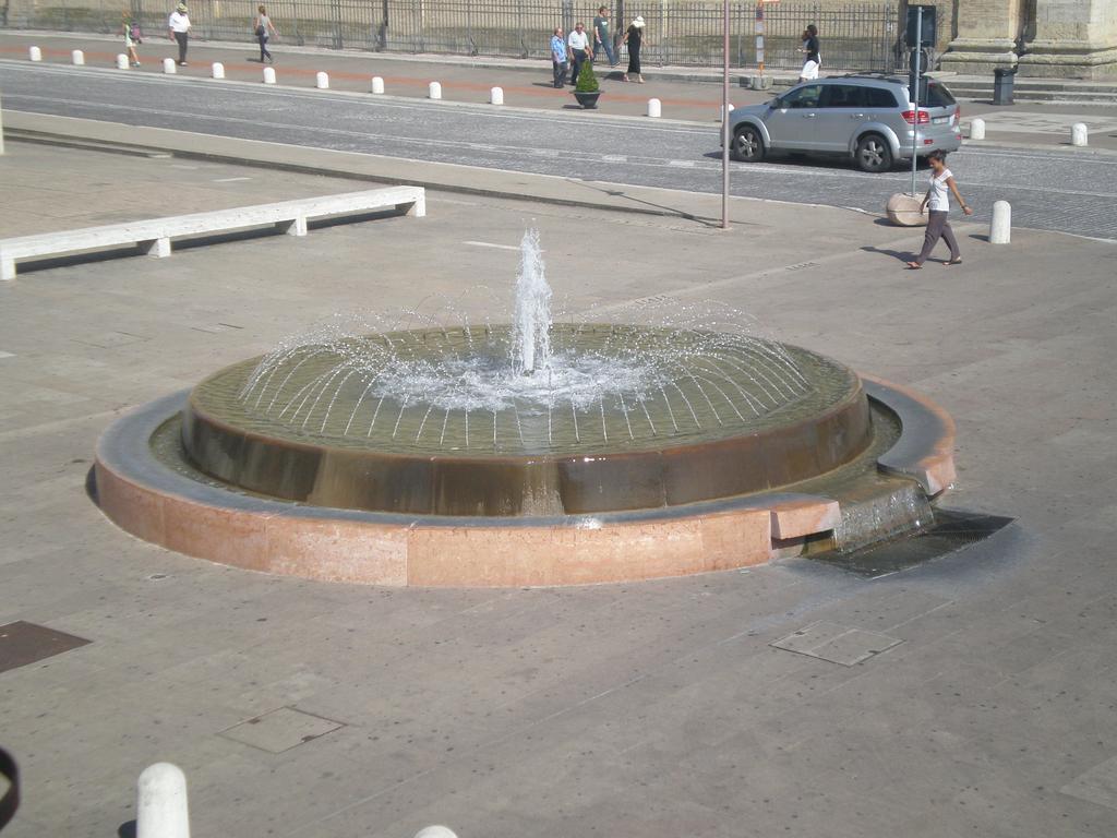 ホテル Piazza Degli Angeli アッシジ エクステリア 写真
